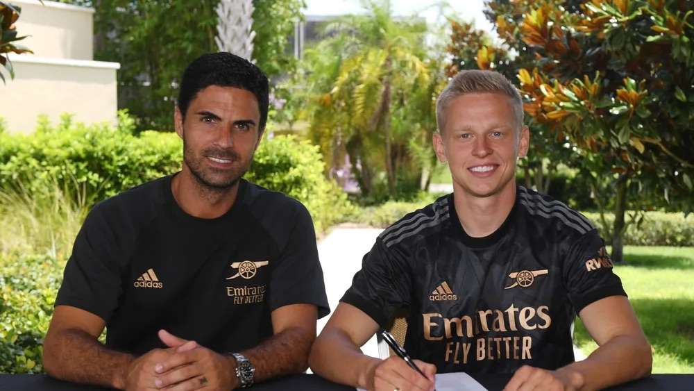 员展现自我 员展现自我